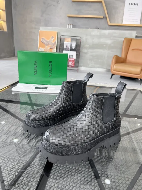 Bottega Veneta Shoe 